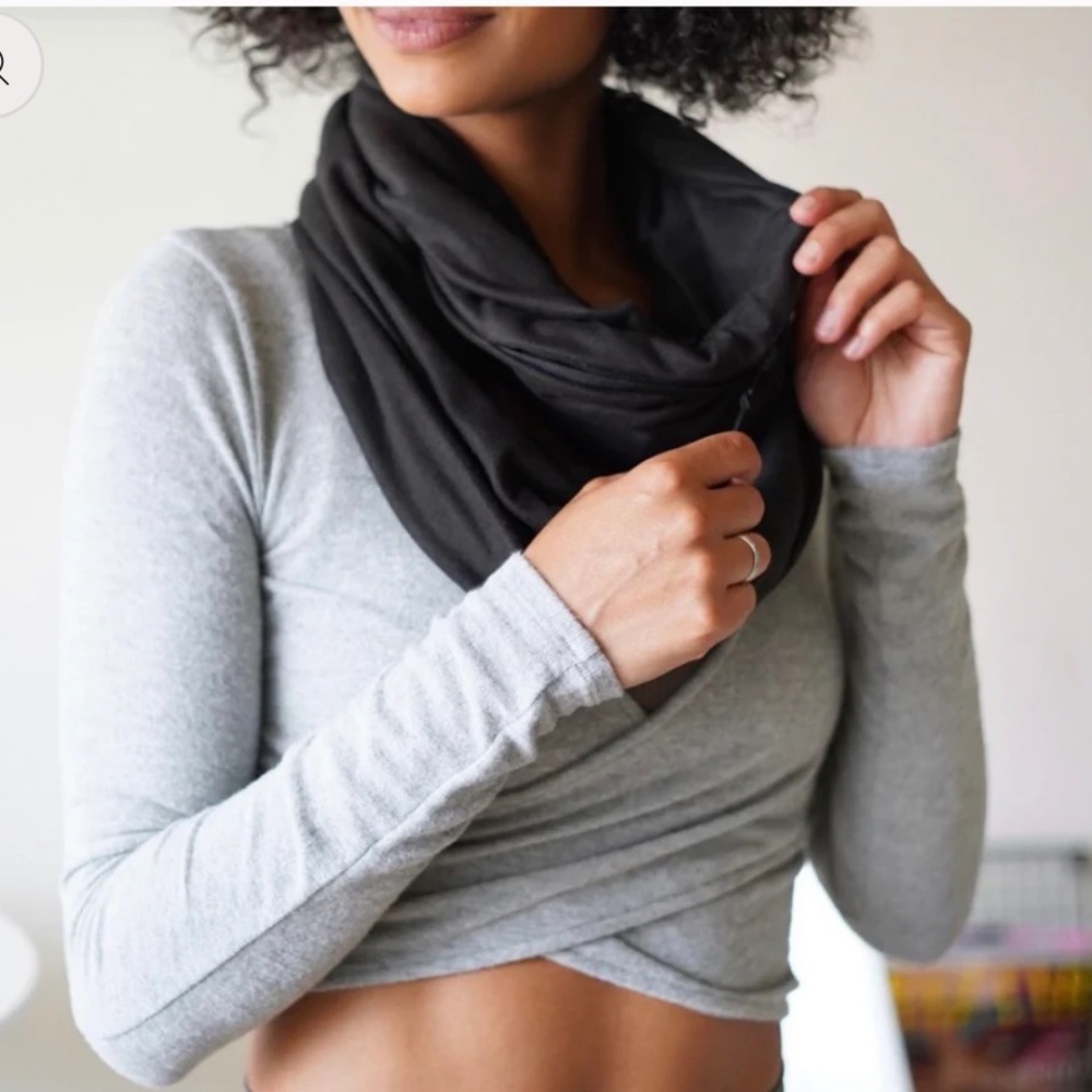 Beyond Yoga Infinity Scarf with Pouch